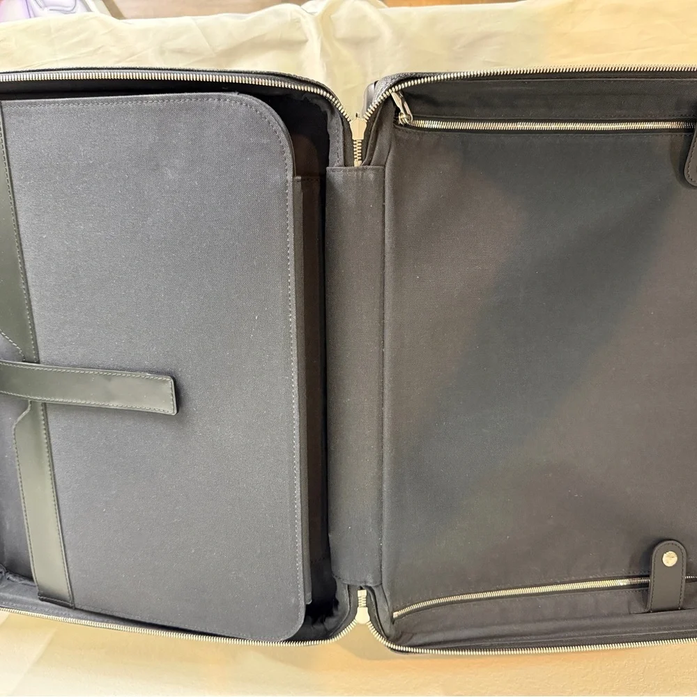 Louis Vuitton Pilot Trolley Bag